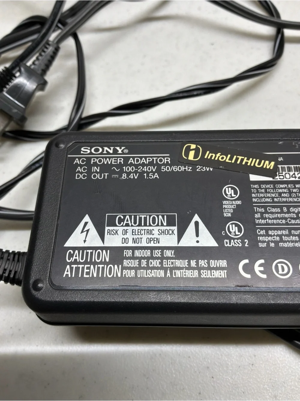 100% Original Sony AC Power Adapter Model No. AC- L 10A AC-L10A